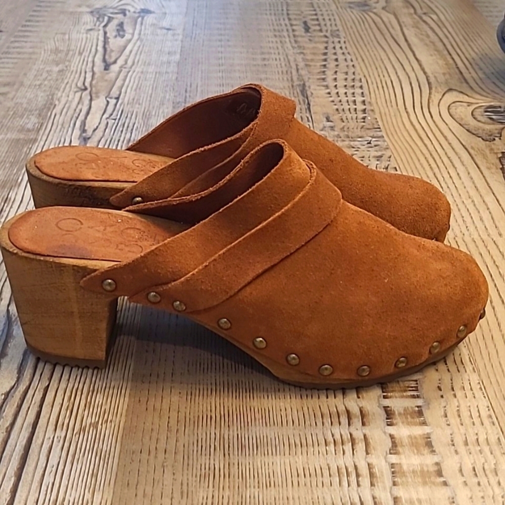 BOSABO CAMILLE SUEDE CLOGS